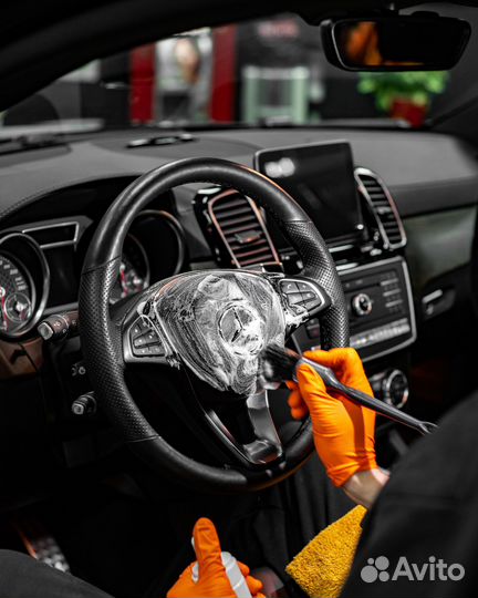 Чистка салона авто