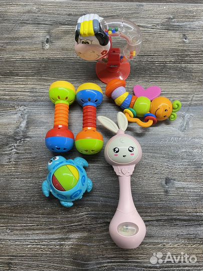 Игрушки погремушки пакетом