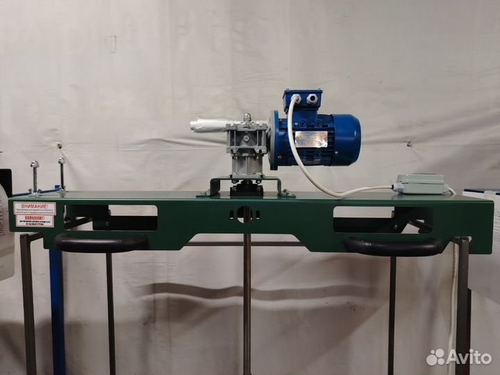 Промышленный Миксер для Еврокуба 0,37/182 об