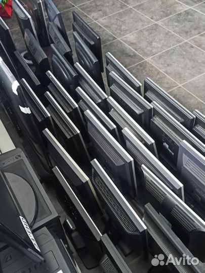 Мониторы для компьютера в ассортименте Гарантия