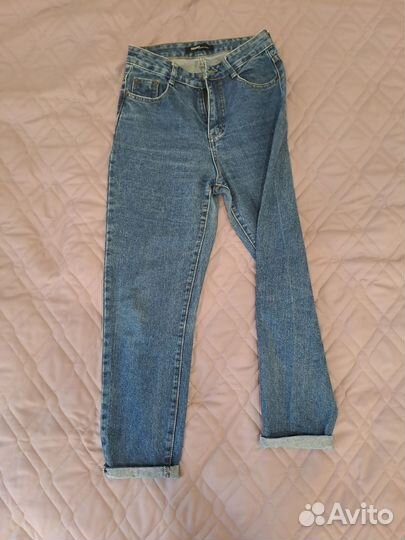 Женские вещи (джинсы, платья, жакет)