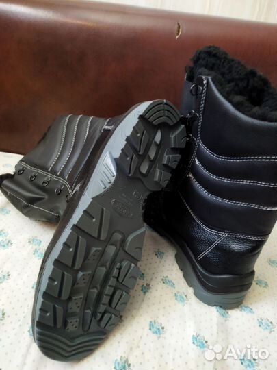 Ботинки мужские зимние 44размера