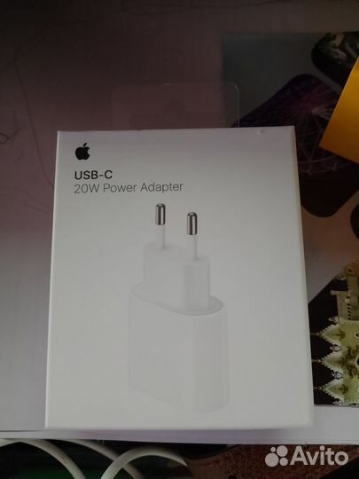 USB-C Power Adapter 20W