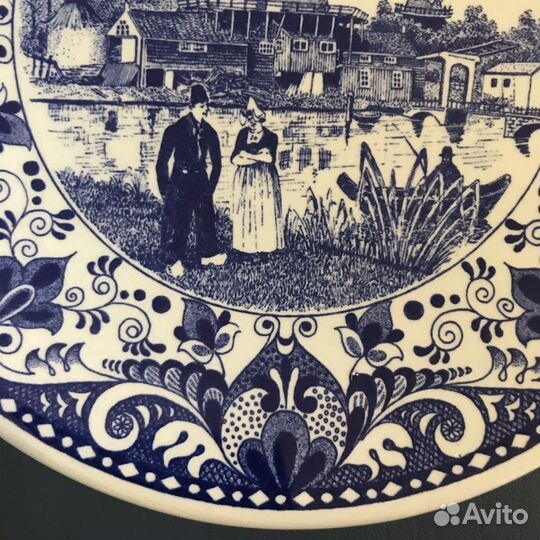 Фарфоровая настенная тарелка Delfts Blauw