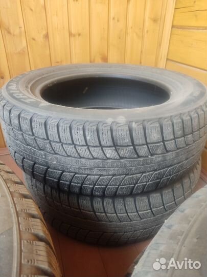 Triangle TA01 225/60 R17