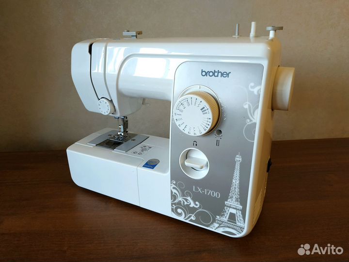 Швейная машина Brother LX-1700 (в идеальном сост.)