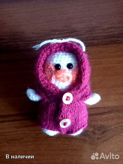 Уточка Лалафанфан, 9 см вязаная, с комбинезоном