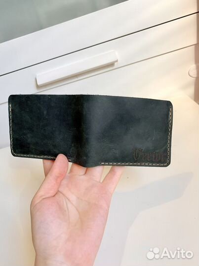 Кошелек мужской кожаный зелёный ручной работы