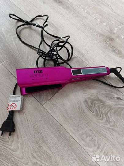 Выпрямитель для волос mz