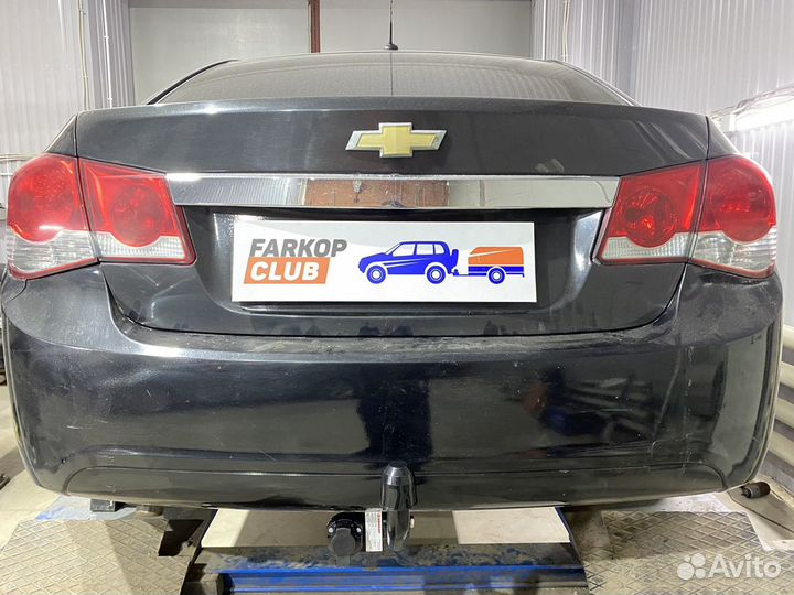 Фаркоп для Chevrolet Cruze