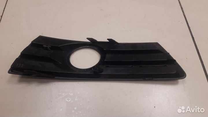 Накладка птф левая Volkswagen Passat