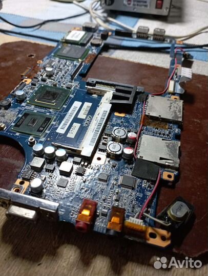 Нетбук Sony PCG-4V1V