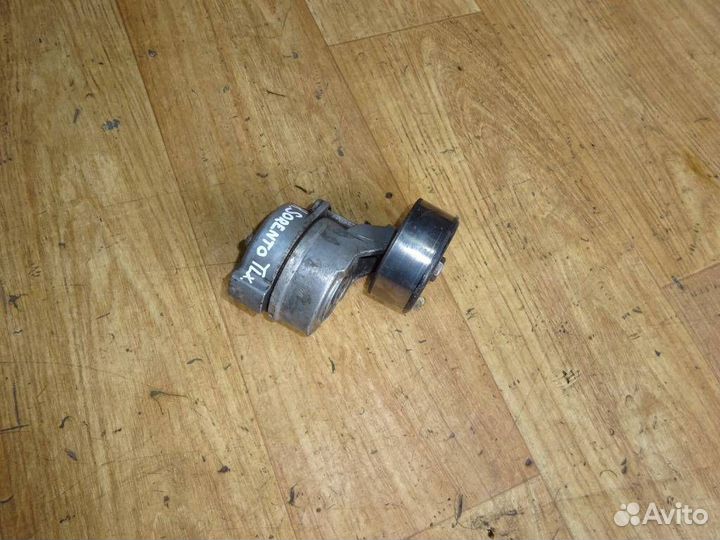 Ролик-натяжитель ручейкового ремня Kia Sorento 20