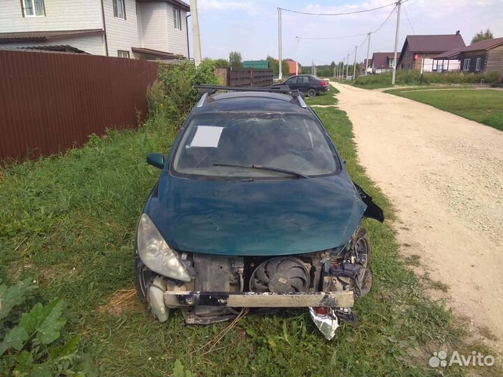 Peugeot 307 1.6 МТ, 2005, битый, 420 000 км