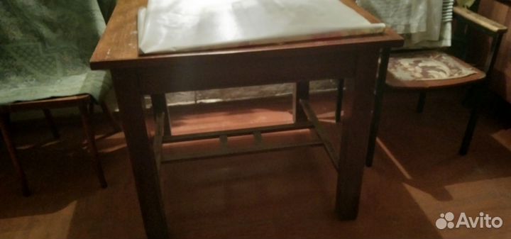 Стол обеденный бу