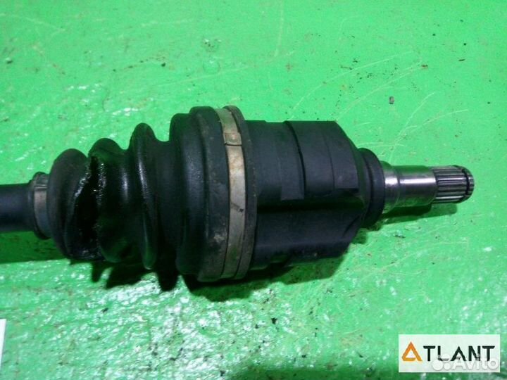 Привод передний левый toyota vitz