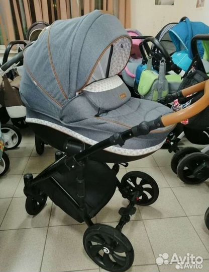 Коляска Tutis Mimi Style