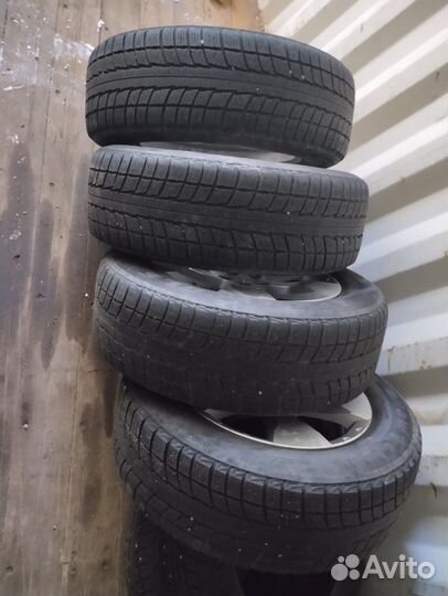 Triangle Snow-LL01 225/65 R17