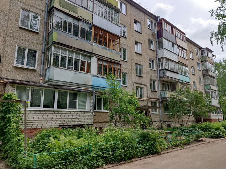 2-к. квартира, 49,7 м², 1/5 эт.