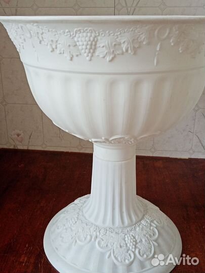 Вазы напольные для цветов