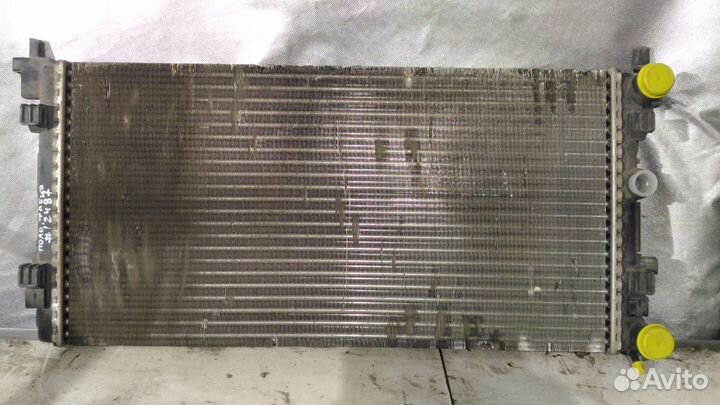 Радиатор охлаждения Поло Седан,Фабия (МКПП)
