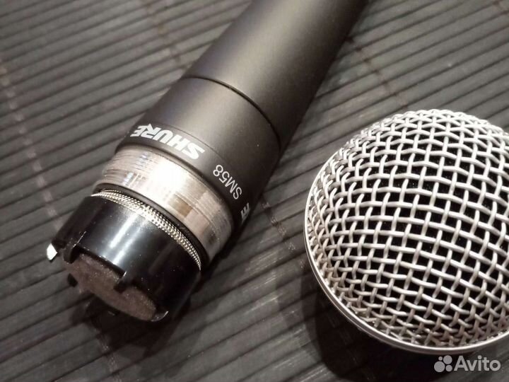 Микрофон Shure sm58