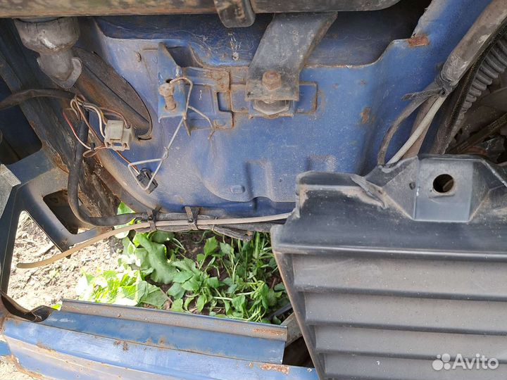 Решётка радиатора на микроавтобус Мерседес мв100