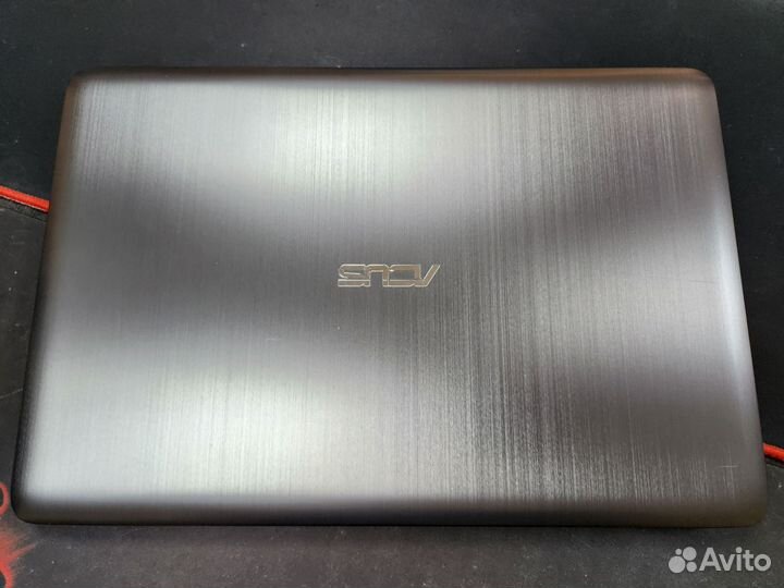 Asus K501UX (i5 6200U/8Gb/GTX950M/240Gb/FHD)