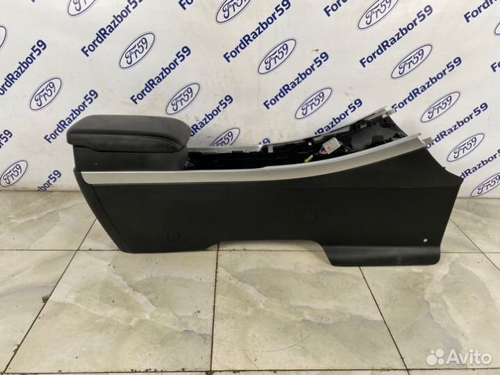 Подлокотник левый Mazda Cx-7 ER 2.3 (L3-VDT) 2007