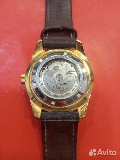 Наручные часы Seiko UR35B
