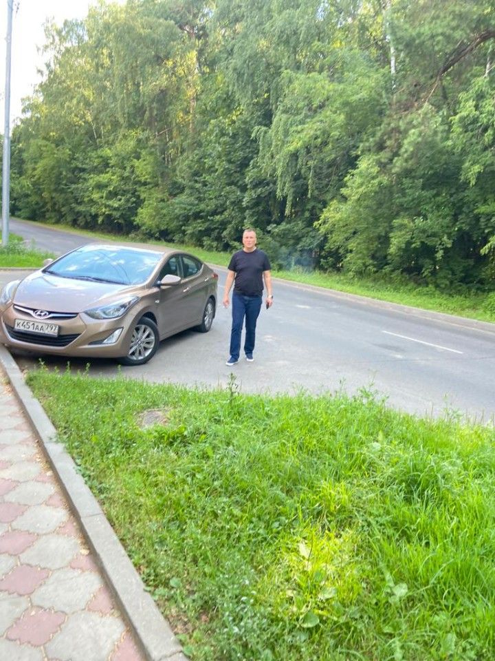 Hyundai Elantra: фото владельца