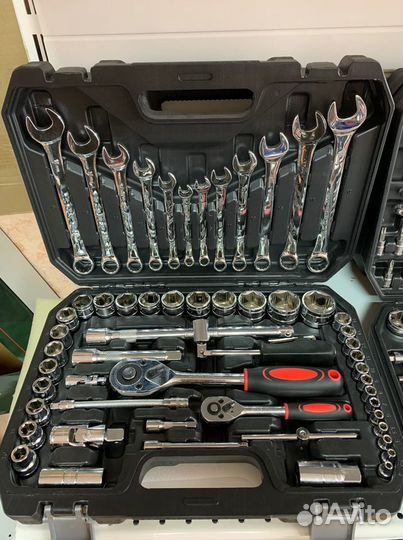 Набор ручного инструмента 61 предмет SATA