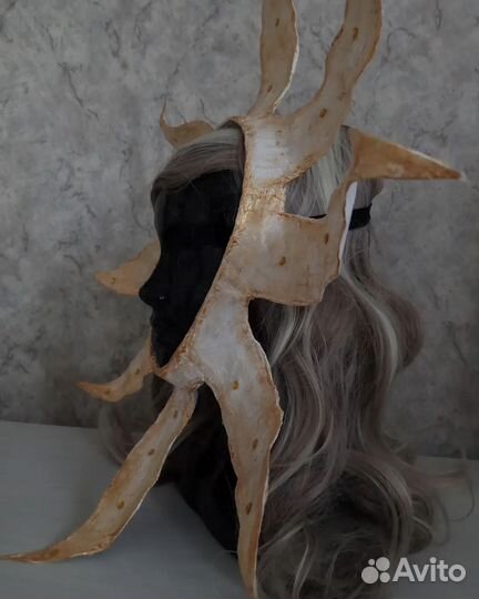 Маска солнца и маска Луны