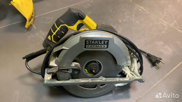 Циркулярная пила Stanley Fatmax FME301, 1650 Вт, 1