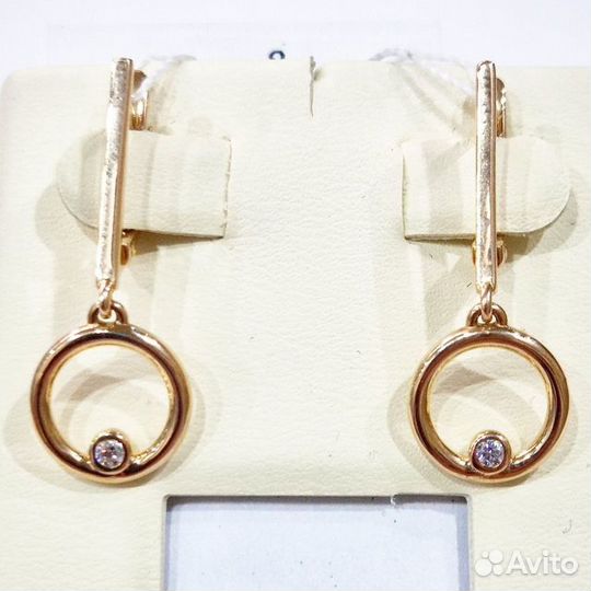 Золотые серьги с камнем