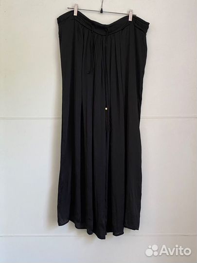 Чёрные женские брюки Zara Woman M-L