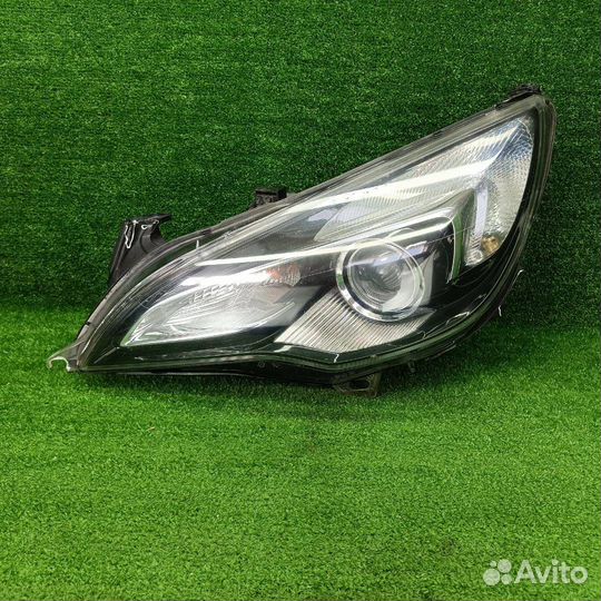 Фара левая Opel Astra J GTC 2013 13281282