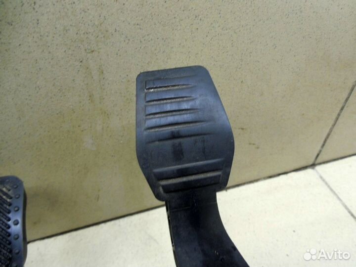 Блок педалей Fusion 2002-2012