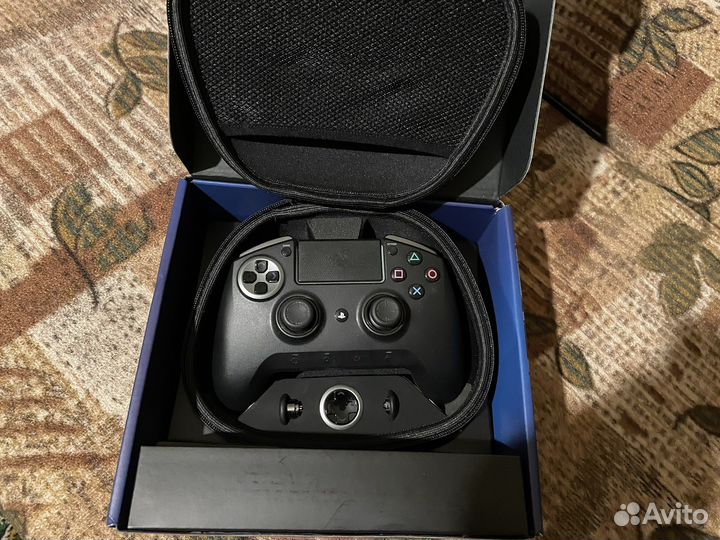 Джойстик ps4 Razer Raiju Ultimate