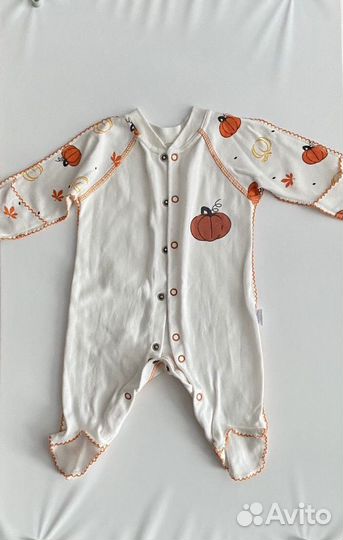 Комбинезон для новорожденного с тыквами