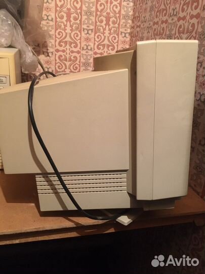 Монитор Samsung