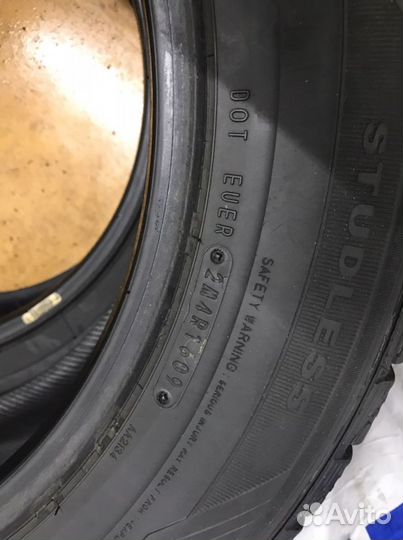 Dunlop Graspic DS3 215/60 R17