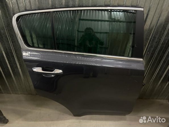 Задняя правая дверь Kia Sportage 4 2015-2022