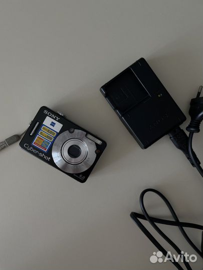 Компактный фотоаппарат sony DSC-W50
