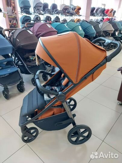 Лучшая прогулочная коляска Carrello Bravo Plus 23г