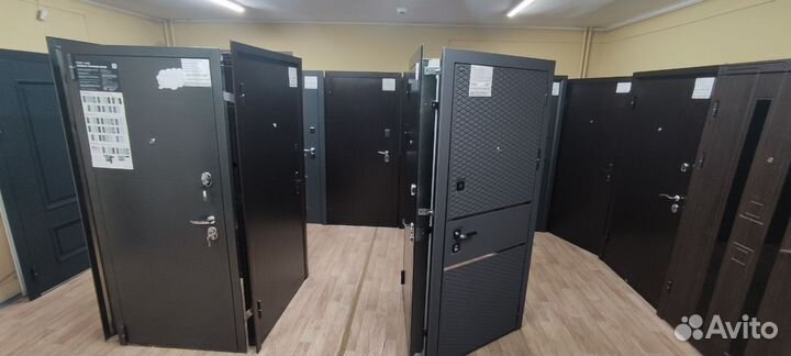 Дверь железная в дом