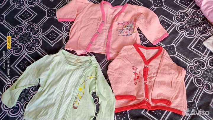 Детские вещи на девочку от 0 до 6 месяцев