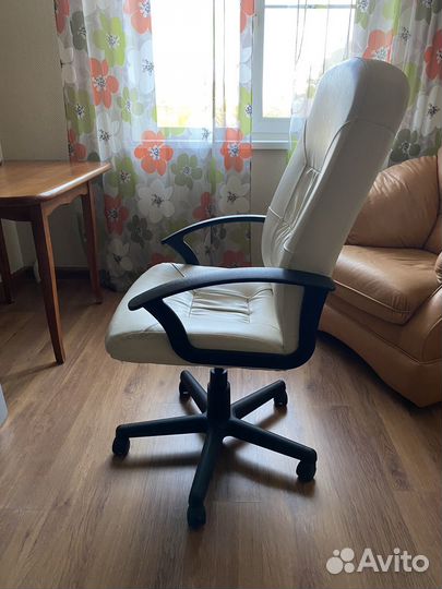 Компьютерное кресло IKEA