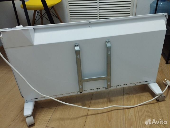 Конвектор Electrolux Air Stream