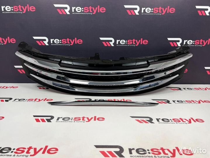 Решетка радиатора Toyota Camry 55 14-17 N2281